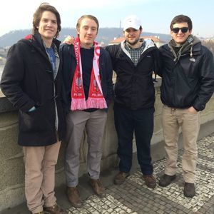 Meet your Posher, Victor